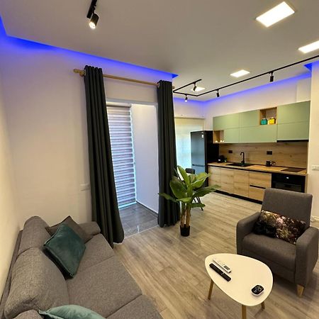 Sunflower Apartment Tirana Extérieur photo