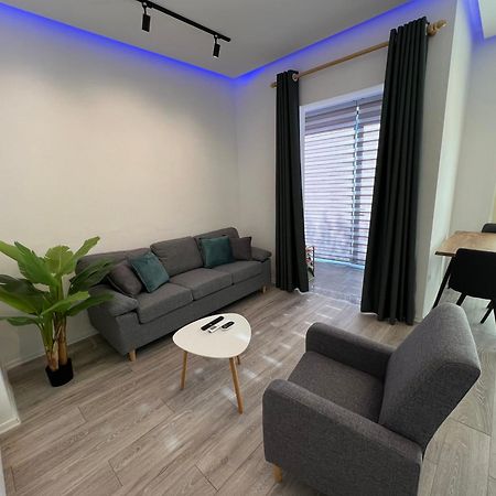 Sunflower Apartment Tirana Extérieur photo